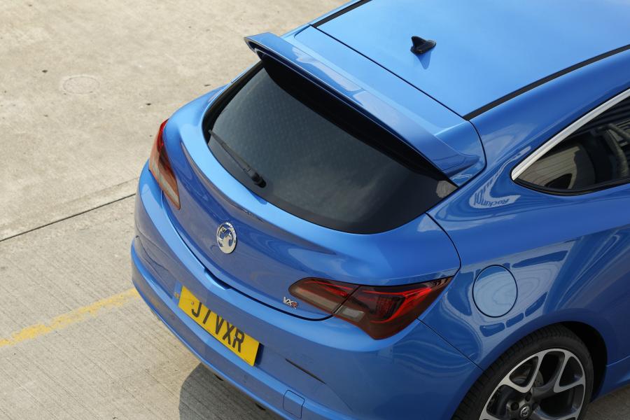  Vauxhall Astra VXR 2012 года  (фото 141 из 274)